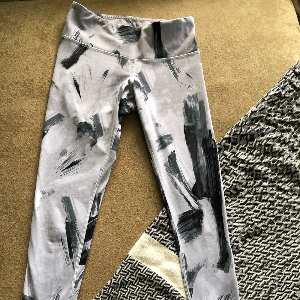 Alo Leggings